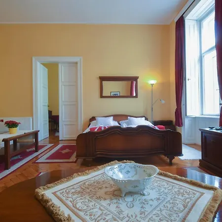 Centrum Vendeghaz Еґер Екстер'єр фото