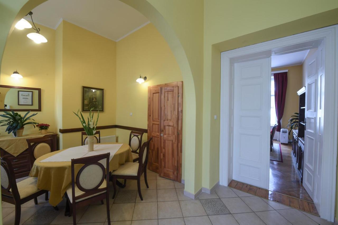 Centrum Apartment Erlau